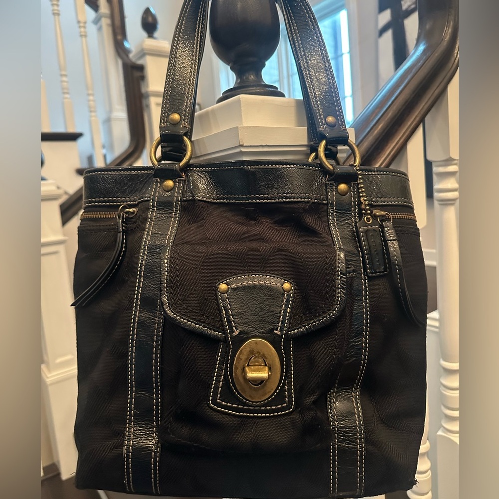 VINTAGE COACH LOGO LEGACY BAG